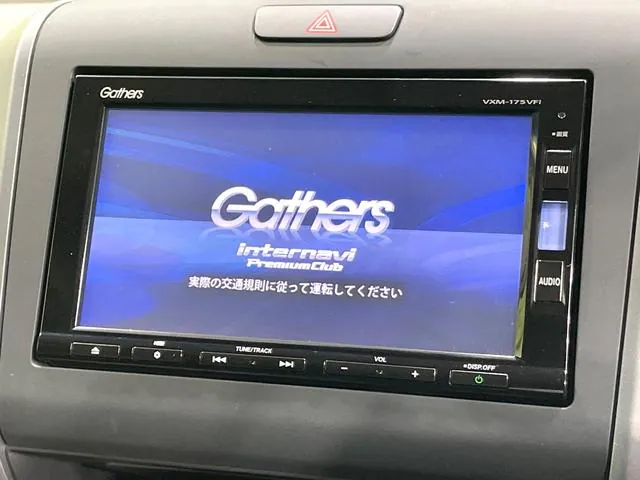 Honda Fit Hybrid 2016 photo 3