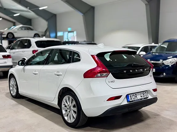 Volvo V40 2014 photo 3