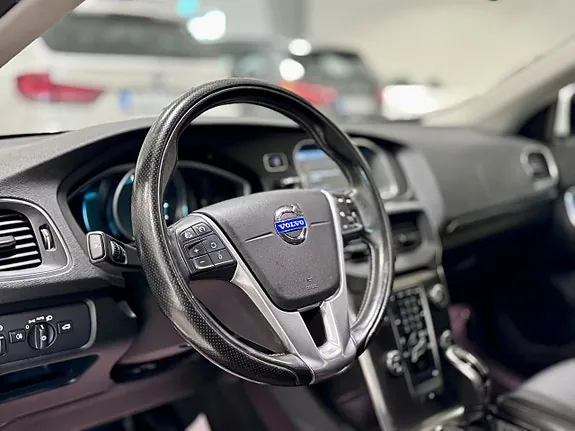 Volvo V40 2014 photo 5