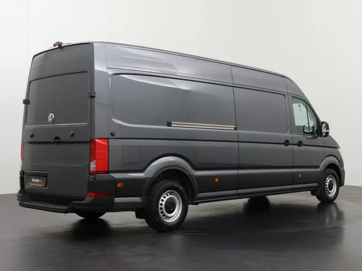 Volkswagen Crafter 2023 photo 2