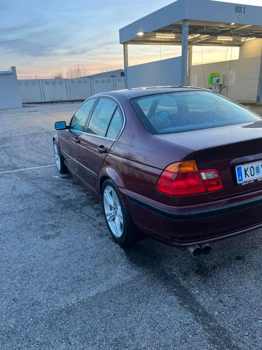 BMW 3 Series 1999 photo 2