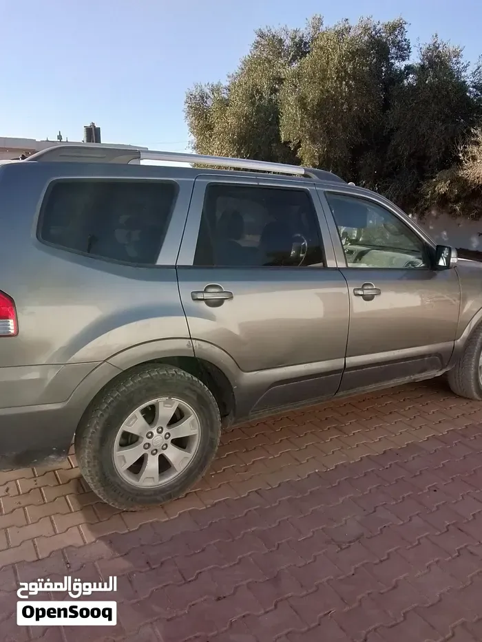 Kia Mohave 2009 photo 4