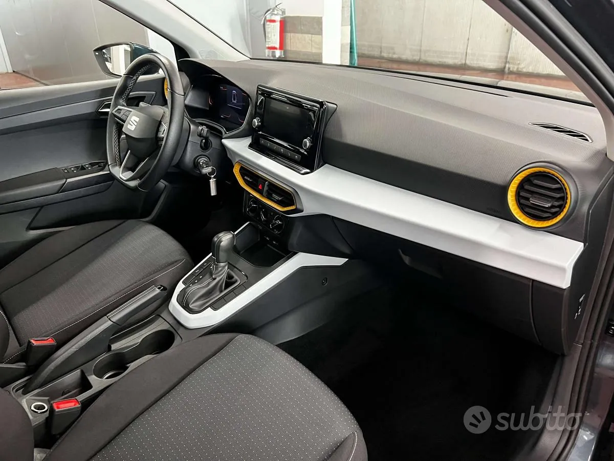 Seat Arona 2024 photo 5