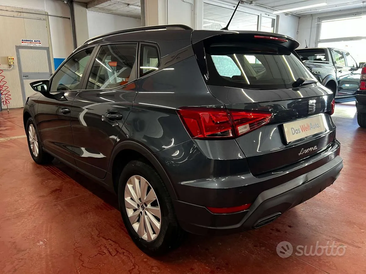 Seat Arona 2024 photo 3