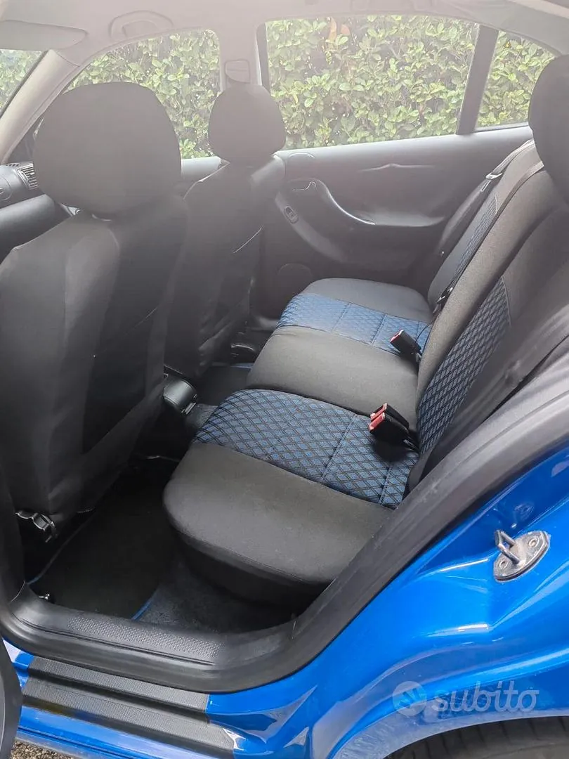Seat Leon 2005 photo 4