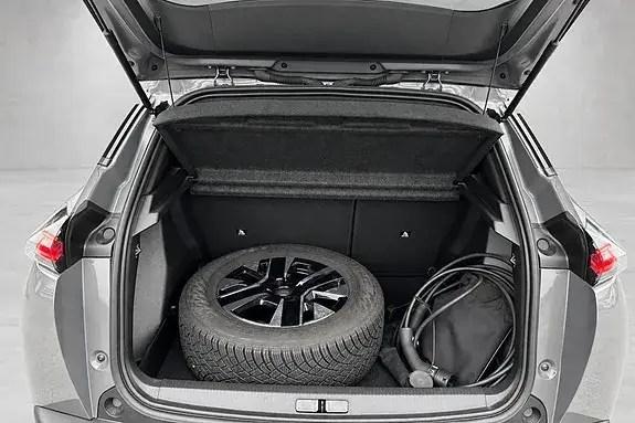Peugeot E-2008 2026 photo 5