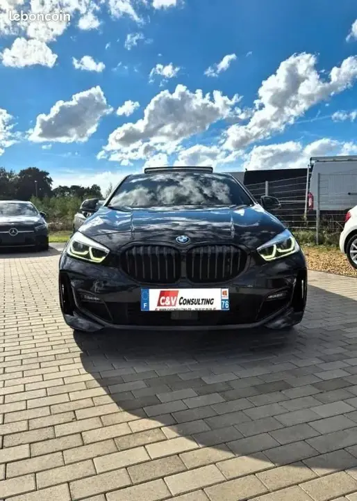 BMW Série 1 2023 photo 2