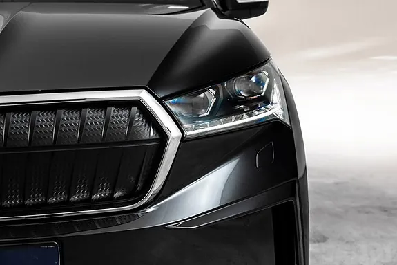 Skoda Enyaq 2023 photo 5