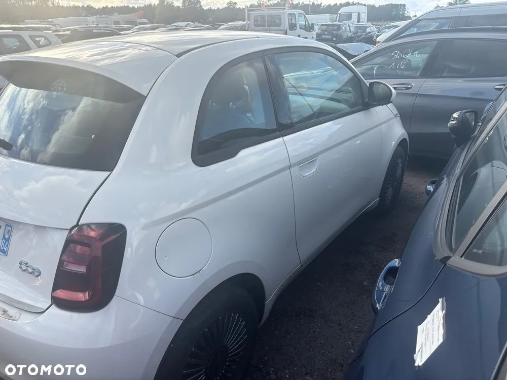 Fiat 500E 2024 photo 4
