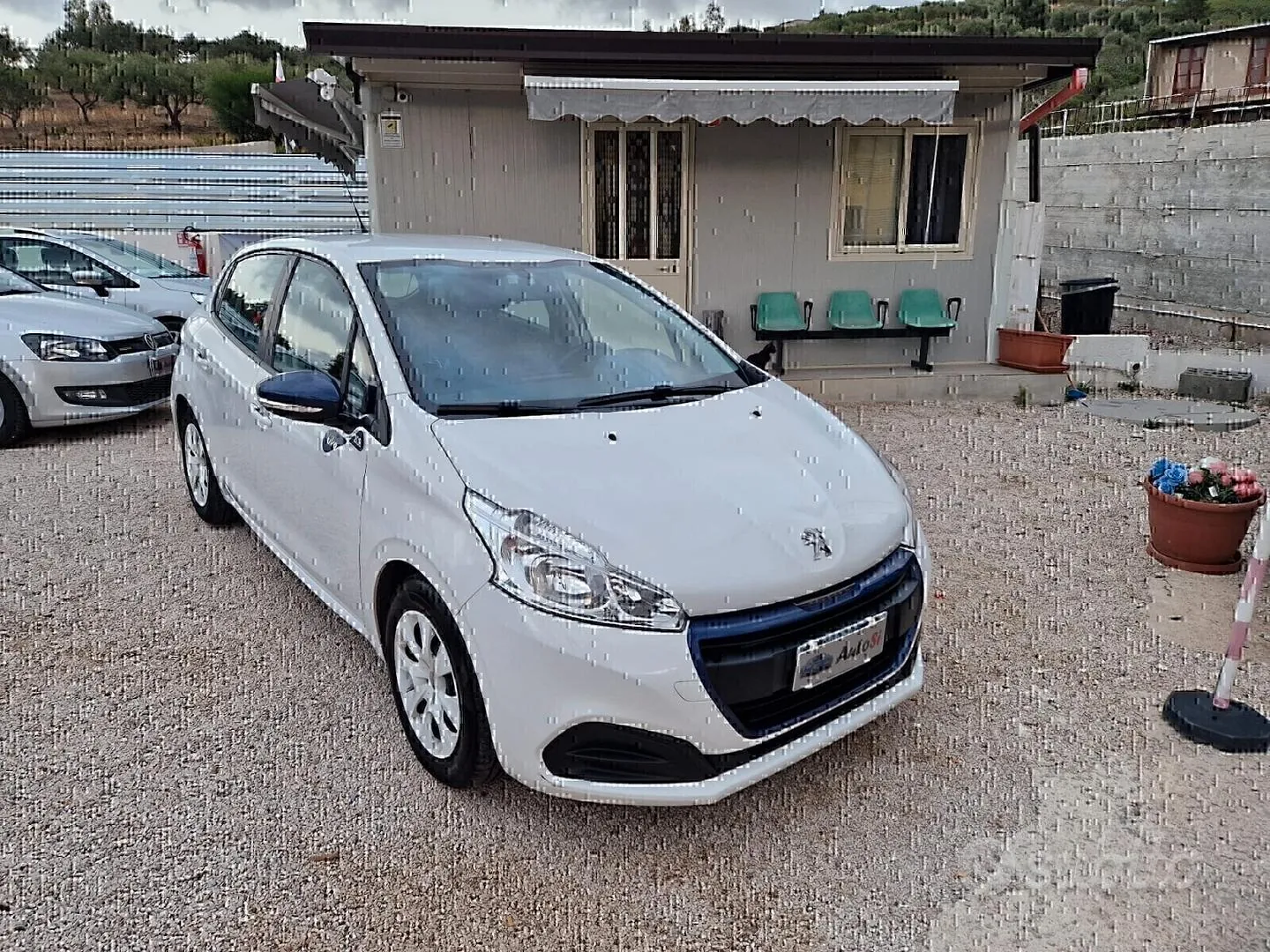 Peugeot 208 2016 photo 3