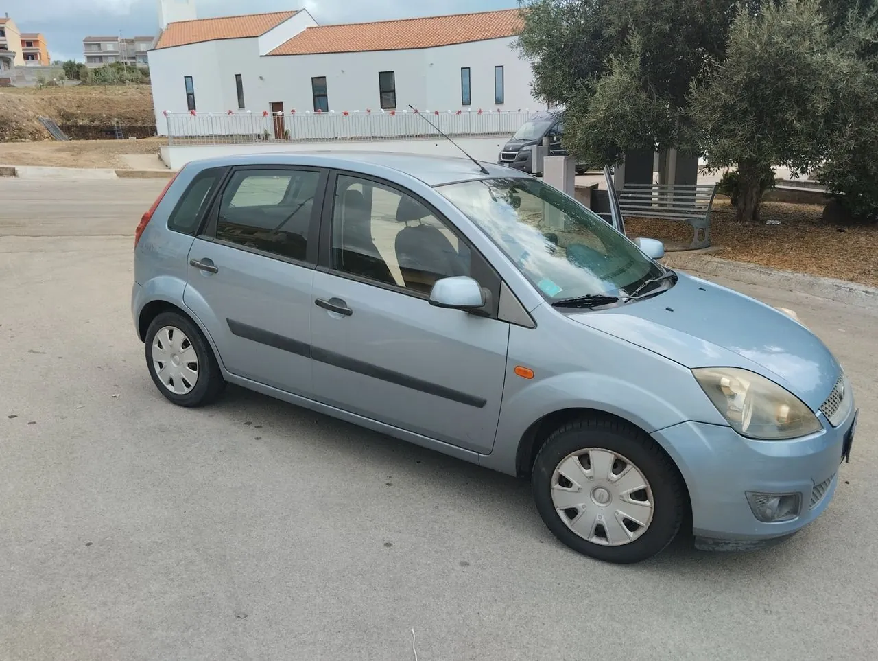 Ford Fiesta 2006 photo 4