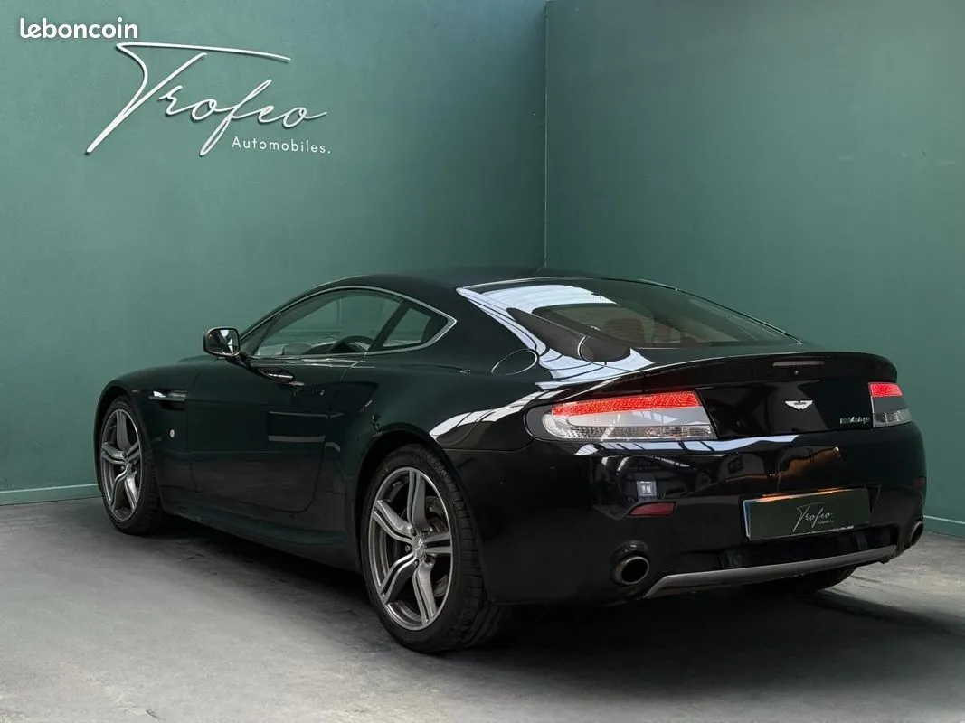 Aston Martin V8 Vantage 2008 photo 5