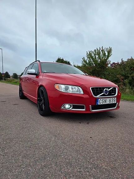 Volvo V70 2011 photo 3