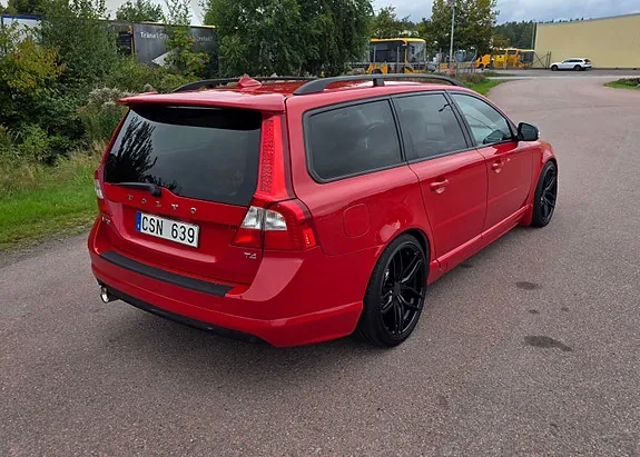 Volvo V70 2011 photo 4