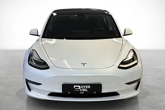 Tesla Model 3 2021 photo 2