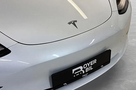 Tesla Model 3 2021 photo 3