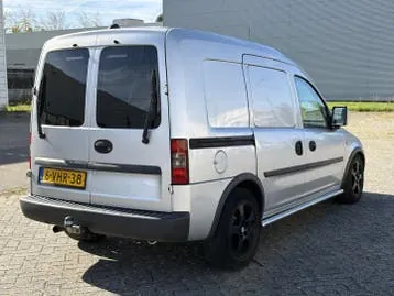 Opel Combo 2010 photo 2