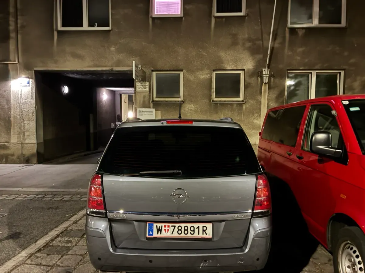 Opel Zafira 2006 photo 2