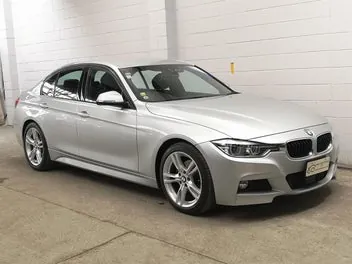 BMW 330E 2017 photo 2