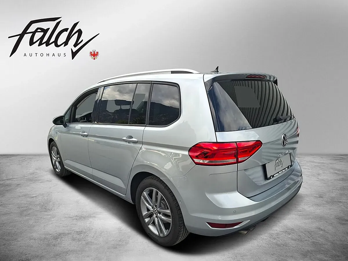 Volkswagen Touran 2026 photo 3