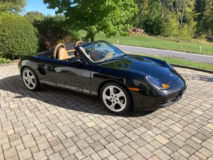 Porsche Boxster 1999 photo 2