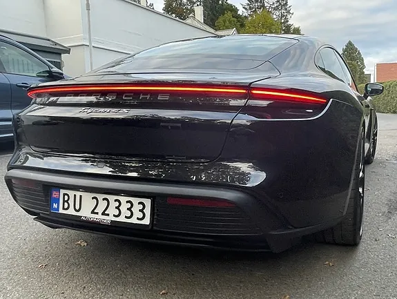 Porsche Taycan 2020 photo 5
