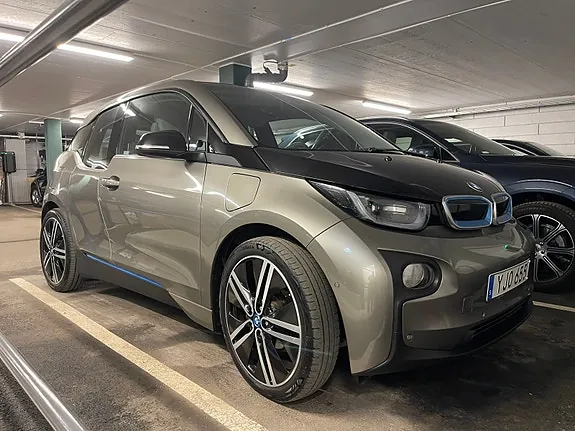 BMW I3