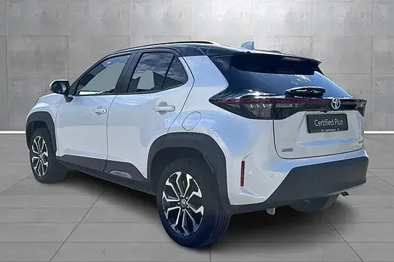 Toyota Yaris Cross 2023 photo 3