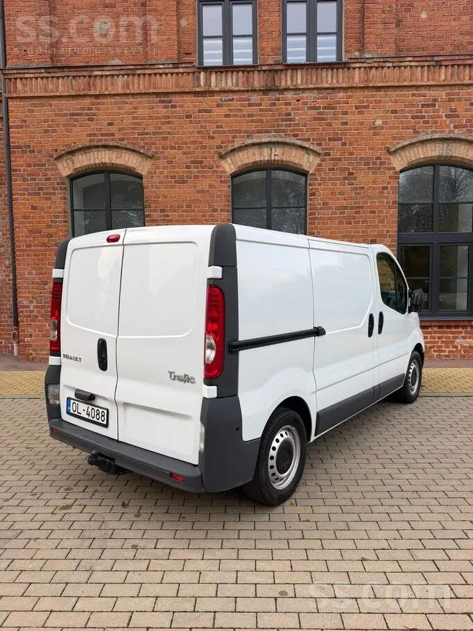 Renault Trafic 2009 photo 3