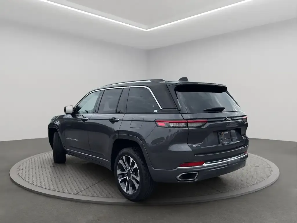 Jeep Grand Cherokee 2024 photo 4
