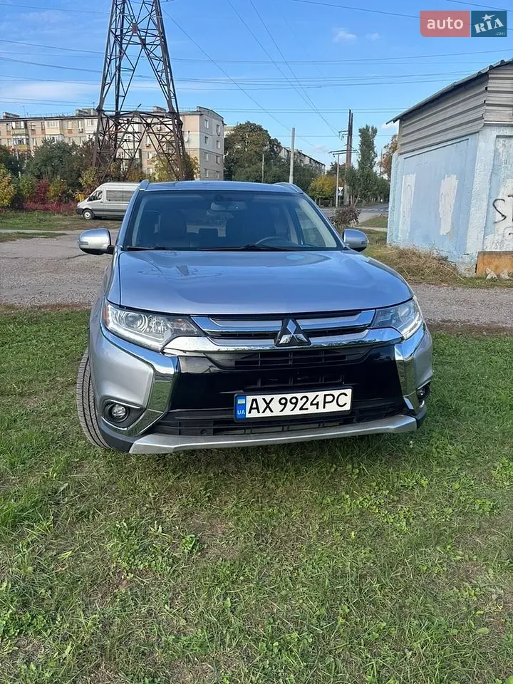 Mitsubishi Outlander