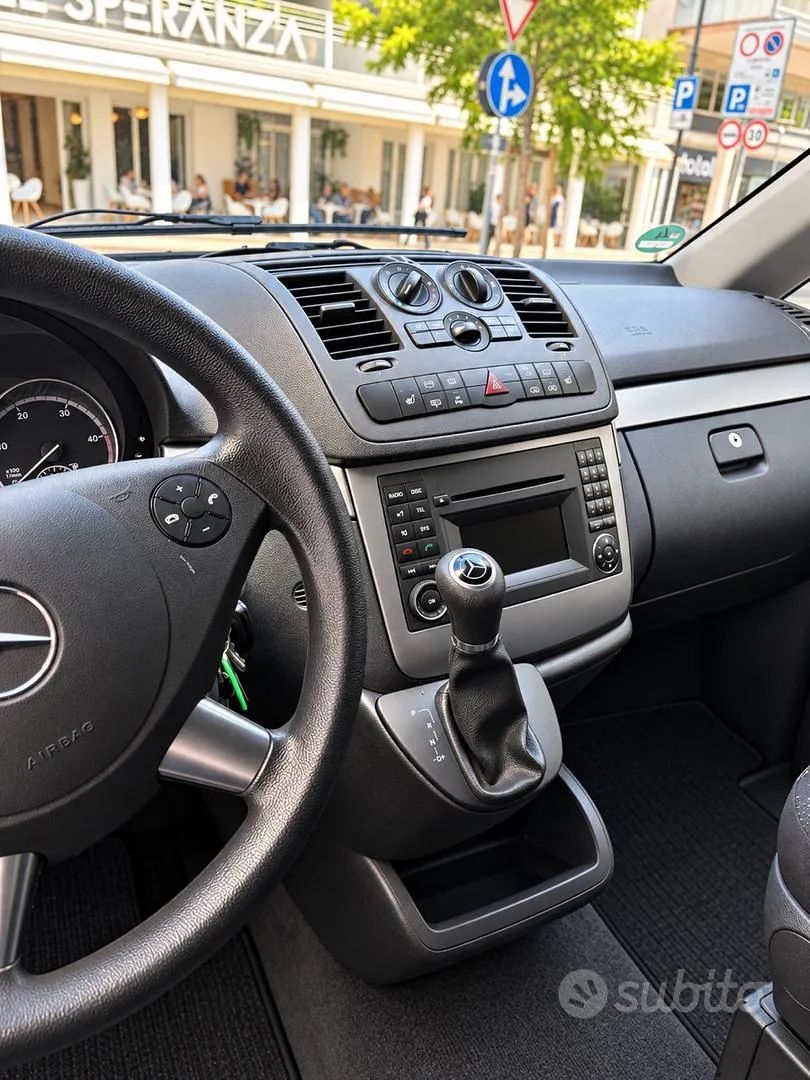 Mercedes-Benz Vito 2012 photo 4