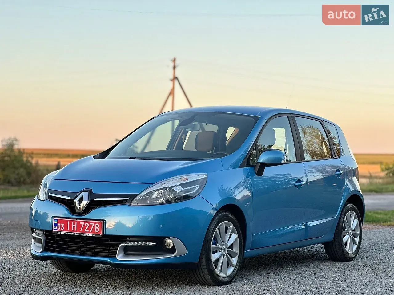 Renault Scenic 2014 photo 5