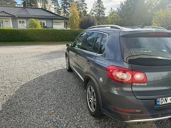 Volkswagen Tiguan 2010 photo 5