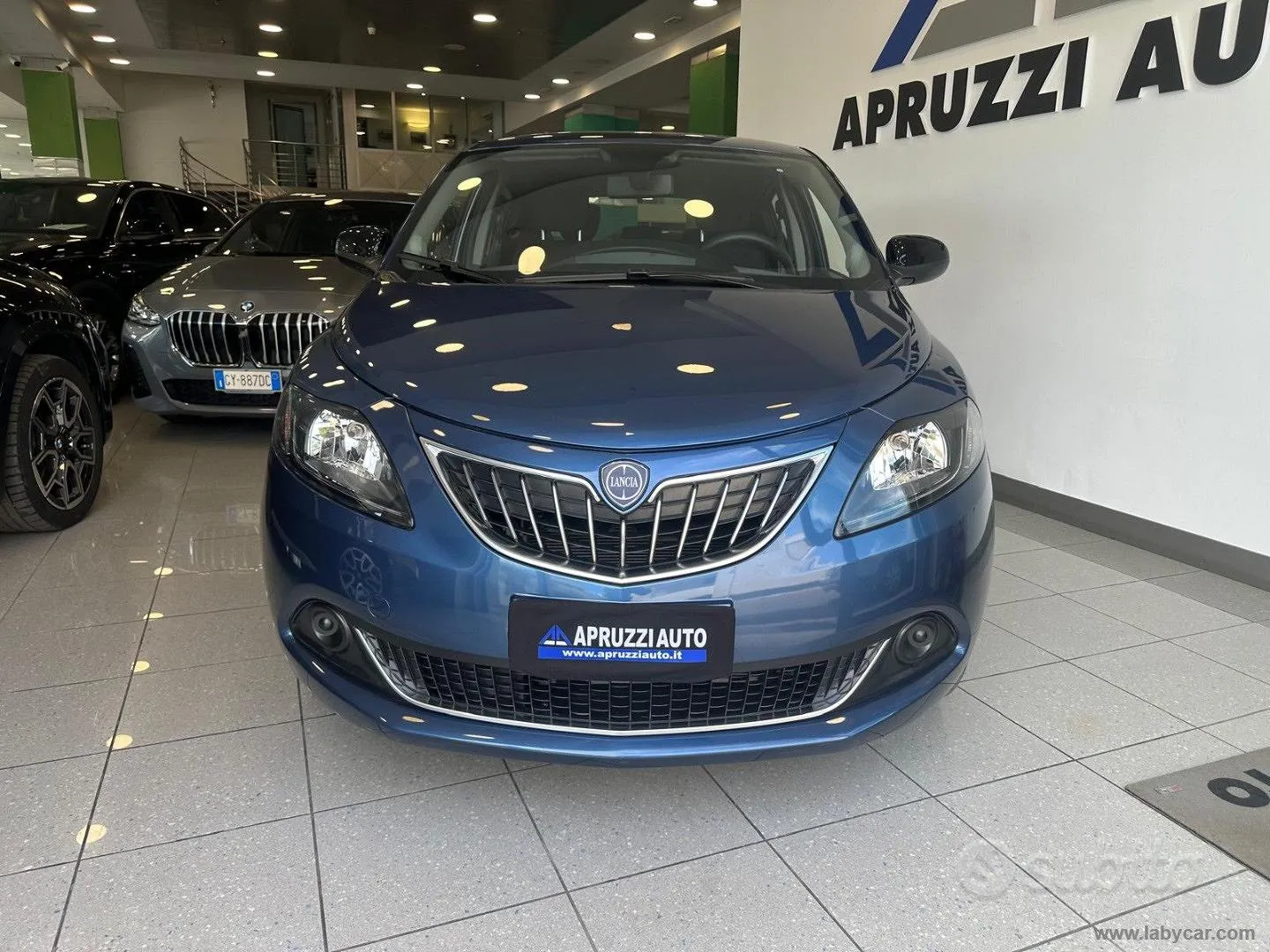 Lancia Ypsilon 2024 photo 2