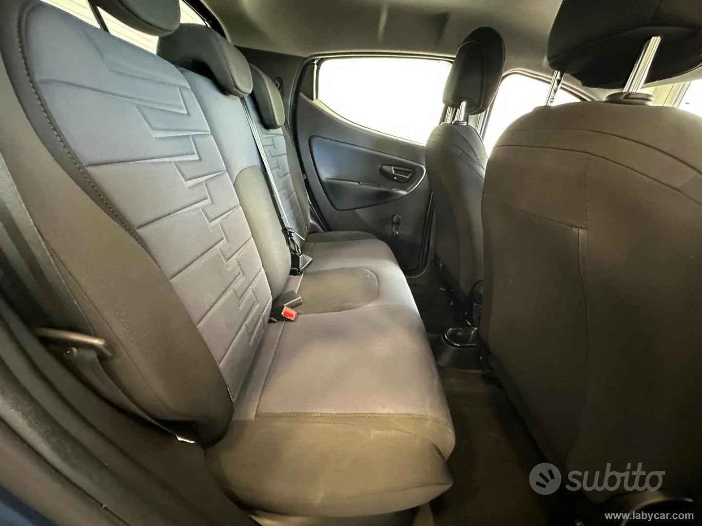 Lancia Ypsilon 2024 photo 4