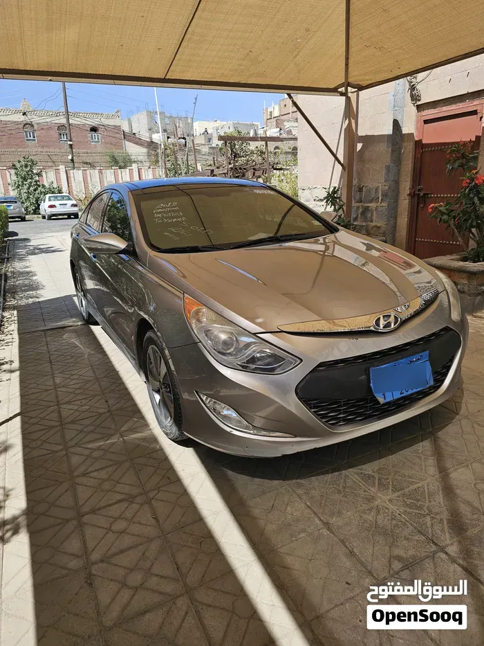 Hyundai Sonata