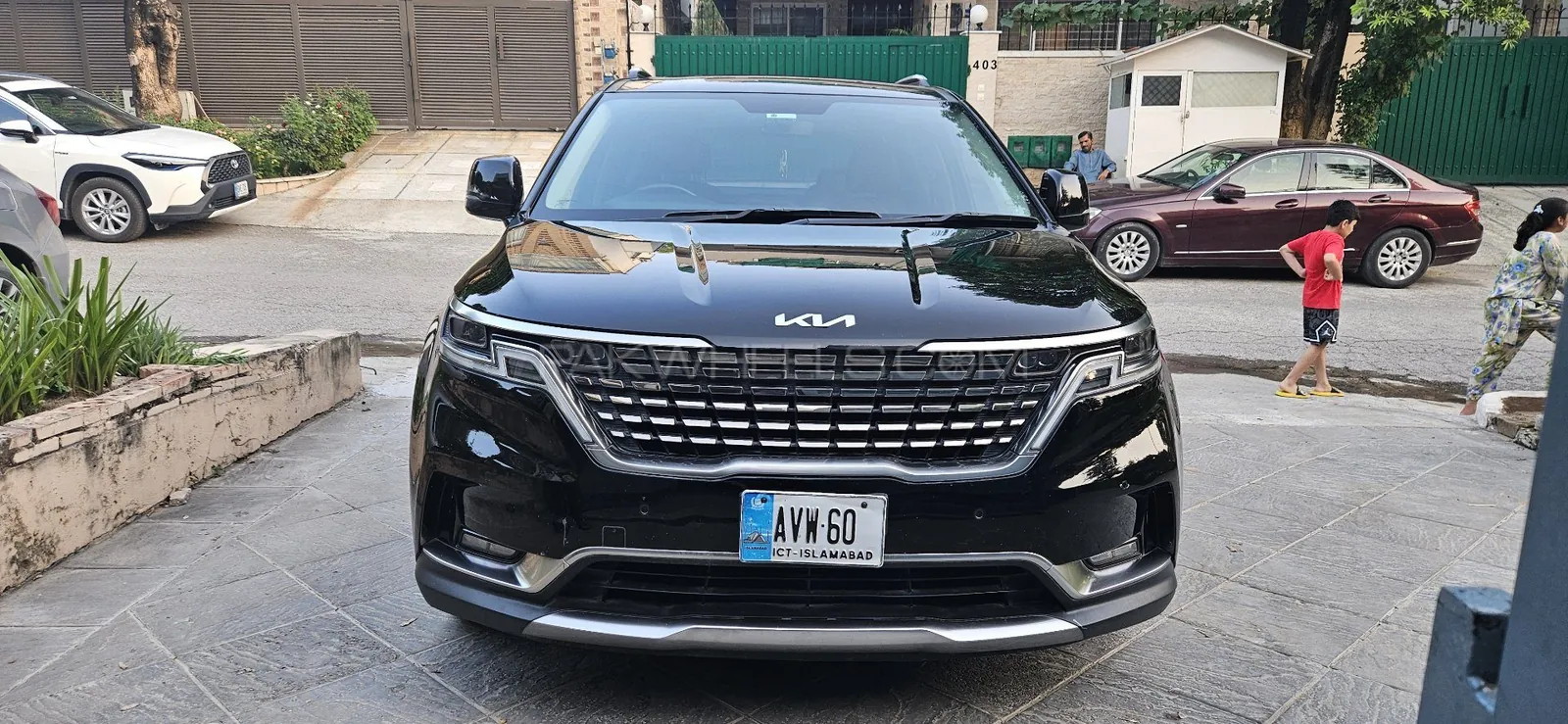 Kia Carnival