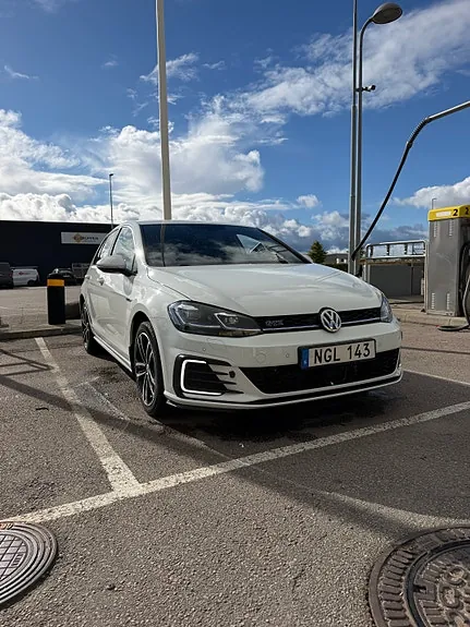 Volkswagen Golf Vii 2020 photo 2