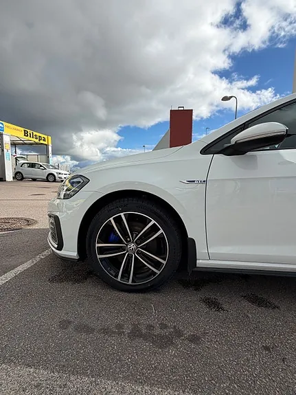Volkswagen Golf Vii 2020 photo 3