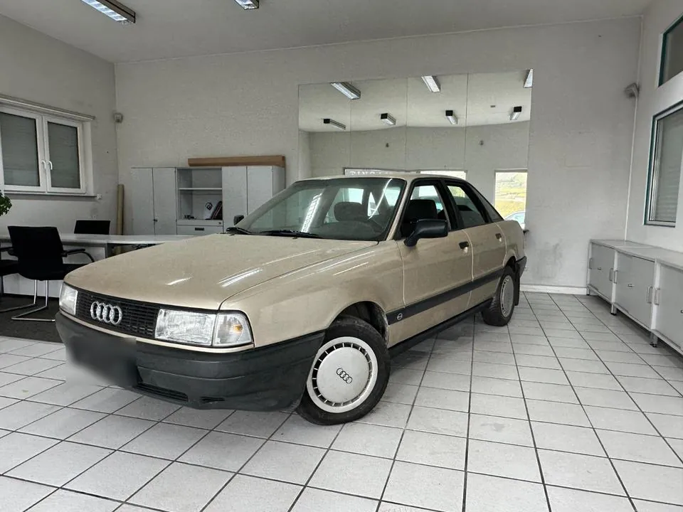 Audi 80