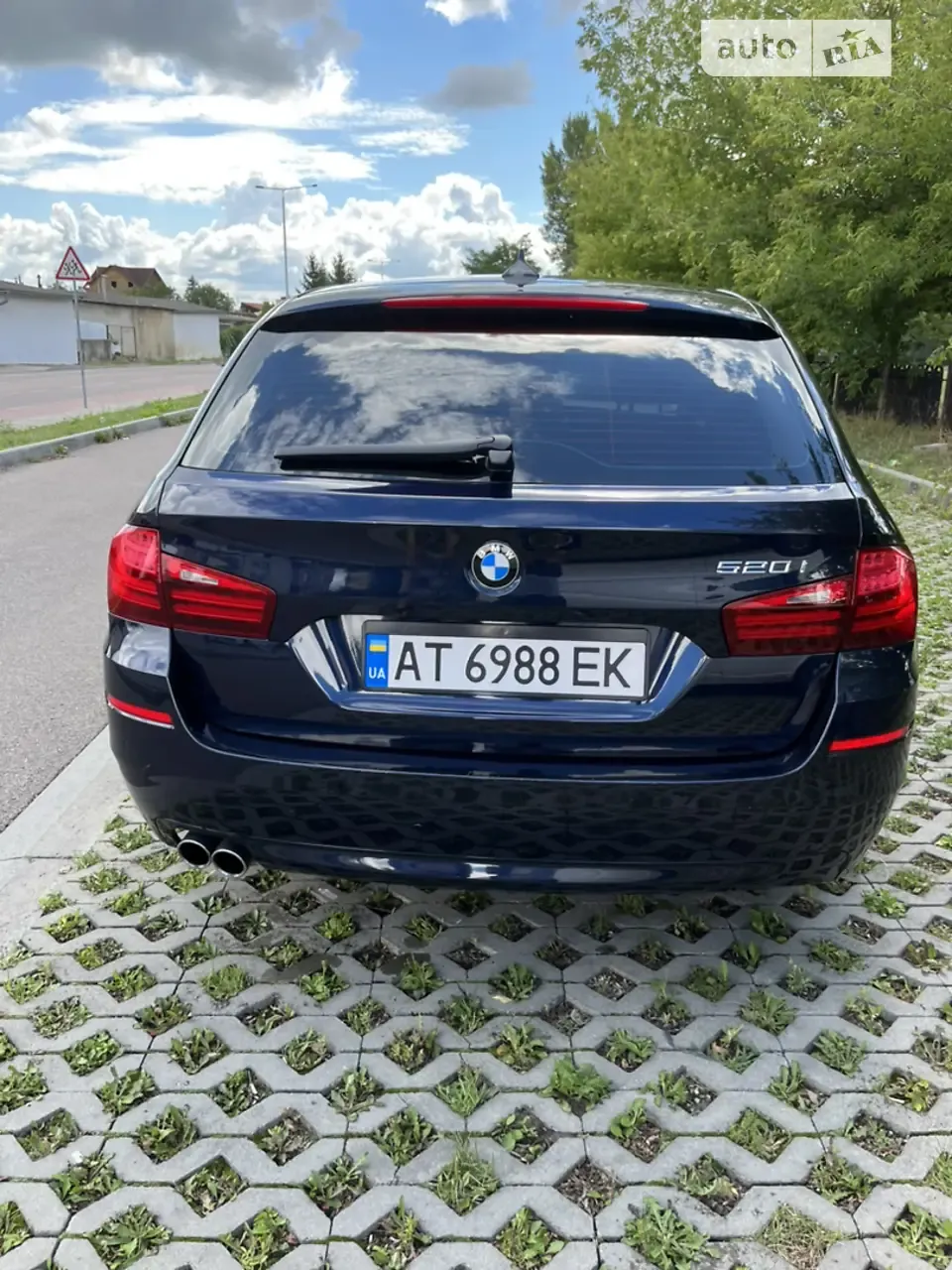 BMW 5 Series 2017 photo 5