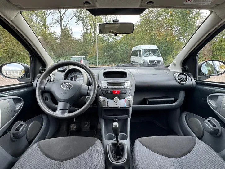 Toyota Aygo 2008 photo 2