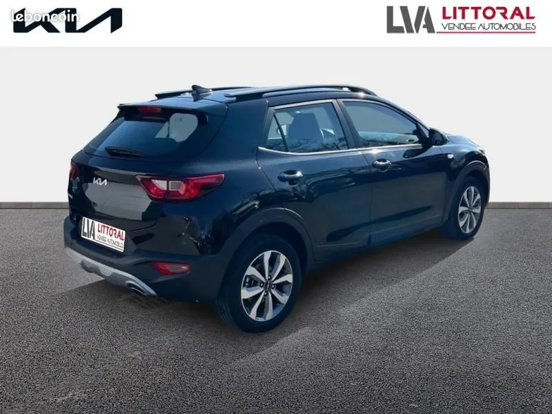 Kia Stonic 2025 photo 2