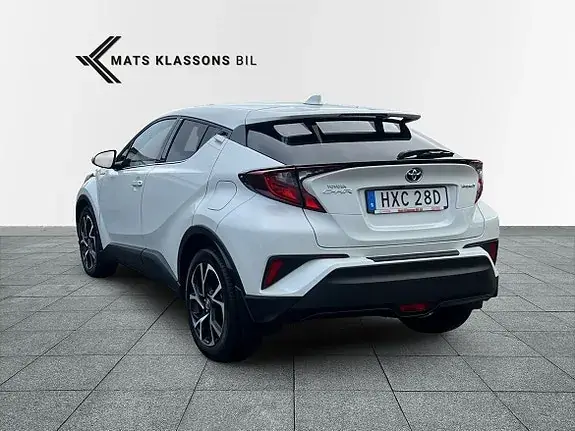Toyota C-Hr 2020 photo 2