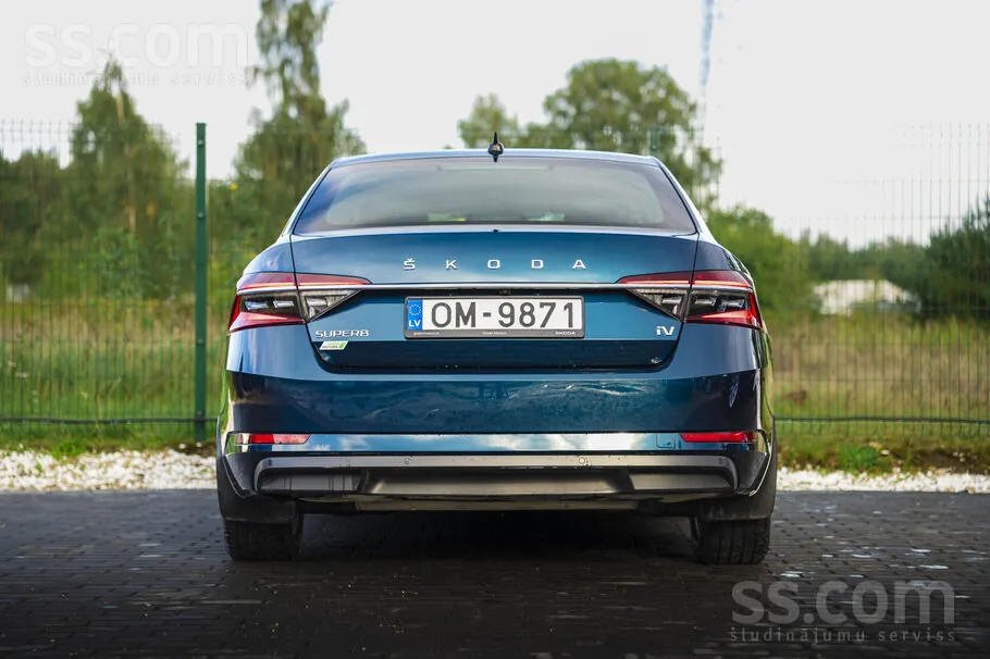 Skoda Superb 2020 photo 5