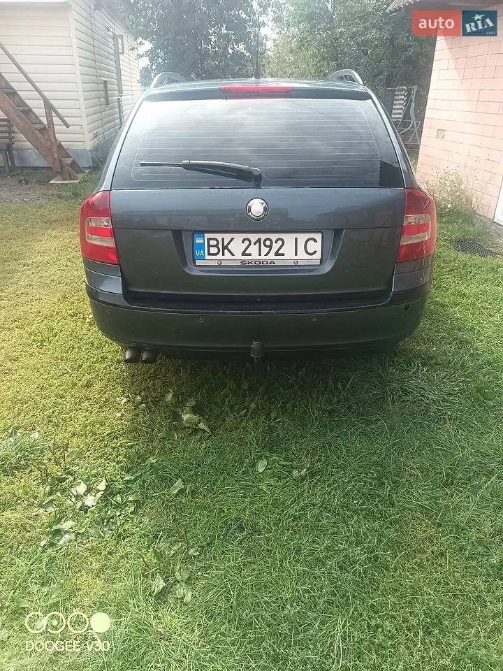 Skoda Octavia 2006 photo 5