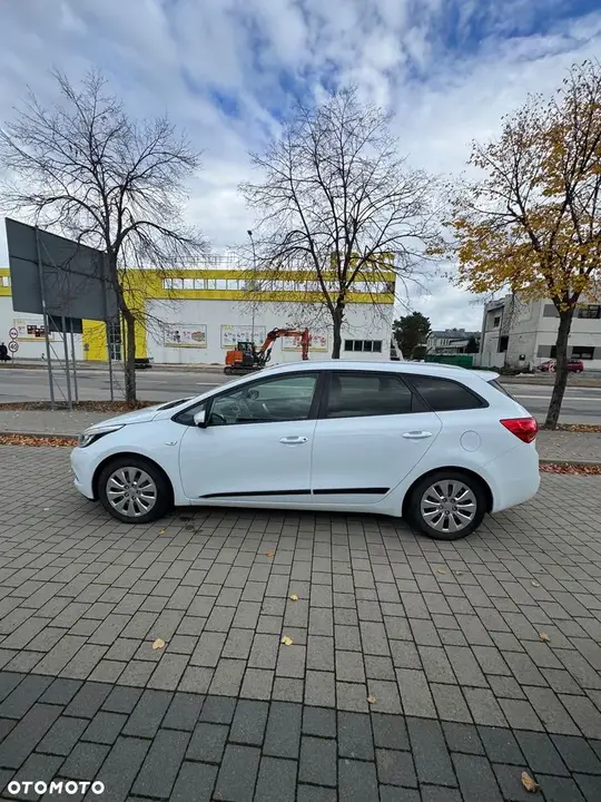Kia Ceed 2014 photo 4