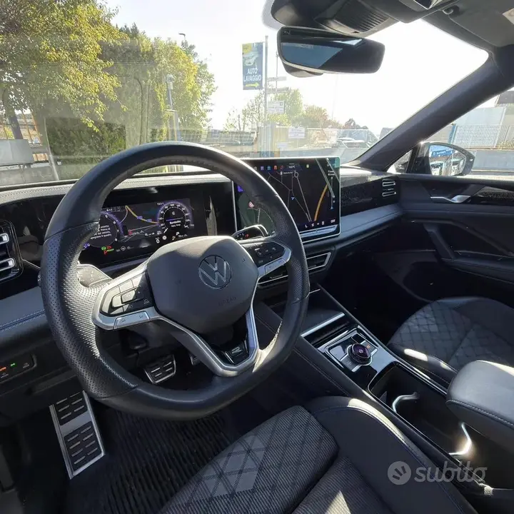 Volkswagen Tiguan 2024 photo 5