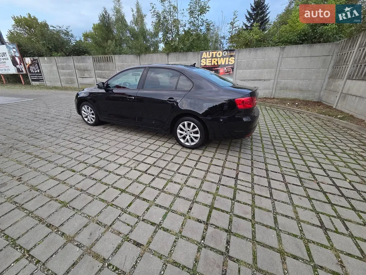 Volkswagen Jetta 2010 photo 3